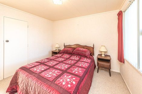 Photo of property in 14 Hood Street, Castlecliff, Whanganui, 4501