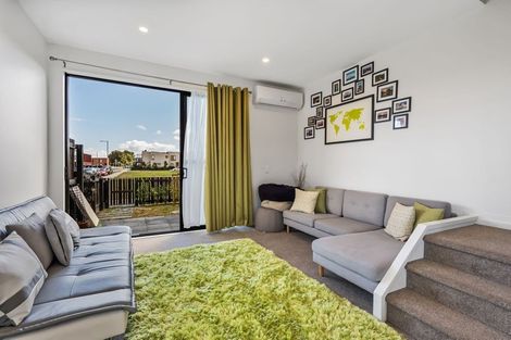 Photo of property in 23 Alliance Lane, Papakura, 2110