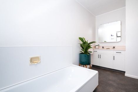 Photo of property in 6/10 Clifton Road, Haumoana, 4102