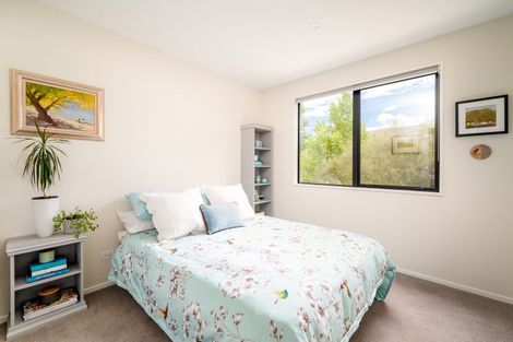 Photo of property in 1 Kirimoko Crescent, Wanaka, 9305