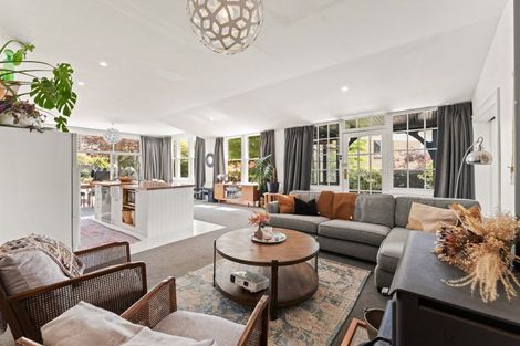 Photo of property in 248 Highgate, Roslyn, Dunedin, 9010