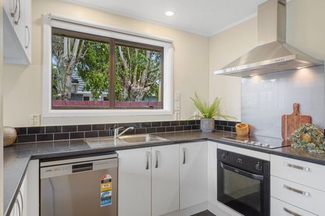 Photo of property in 18 Aintree Street, Bishopdale, Christchurch, 8051