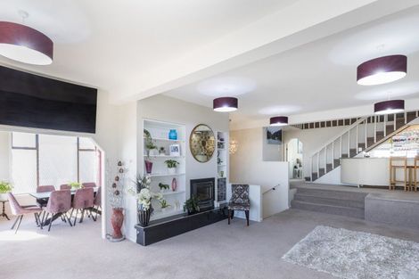 Photo of property in 227 Cannon Hill Crescent, Mount Pleasant, Christchurch, 8081