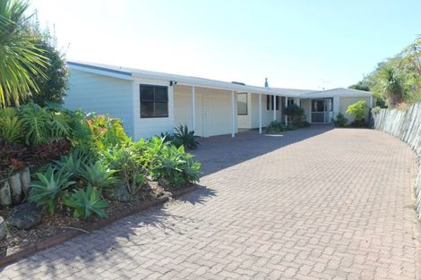 Photo of property in 43 Cable Bay Heights Drive, Cable Bay, 0420