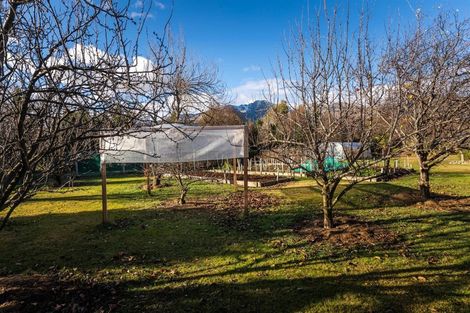 Photo of property in 18 Lachlan Avenue, Hawea Flat, Wanaka, 9382