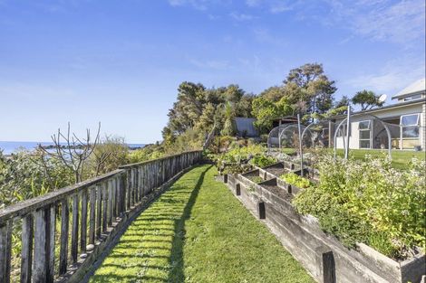 Photo of property in 30 Ruataniwha Drive, Collingwood, 7073