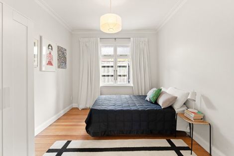 Photo of property in 43 Melrose Street, Roslyn, Dunedin, 9010