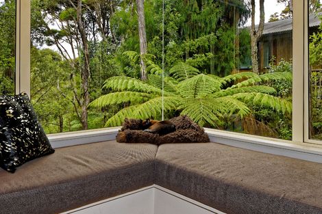 Photo of property in 53a Onedin Place, Titirangi, Auckland, 0604