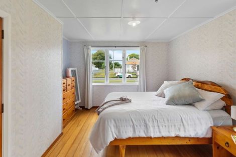 Photo of property in 15 Victory Place, Aramoho, Whanganui, 4500