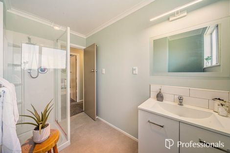 Photo of property in 82a Lord Street, Stokes Valley, Lower Hutt, 5019