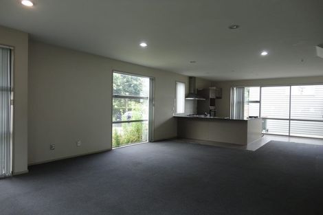 Photo of property in 2 Kauri Drive, Takanini, 2112