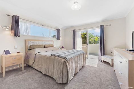 Photo of property in 63a Godley Road, Green Bay, Auckland, 0604