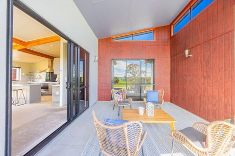 Photo of property in 1/248 Racecourse Road, Waipukurau, 4282