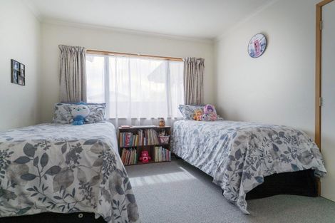 Photo of property in 71 Napier Road, Havelock North, 4130