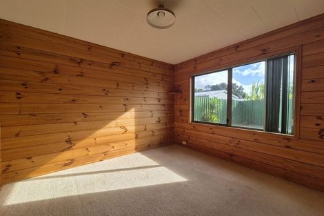 Photo of property in 29a-c Point England Road, Point England, Auckland, 1072