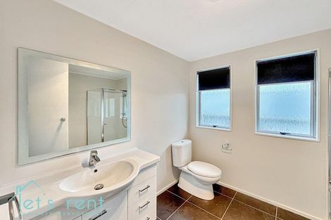 Photo of property in 154 Universal Drive, Henderson, Auckland, 0610