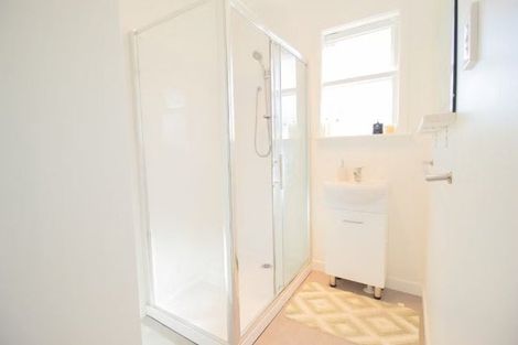 Photo of property in 70 Fisher Crescent, Otara, Auckland, 2023