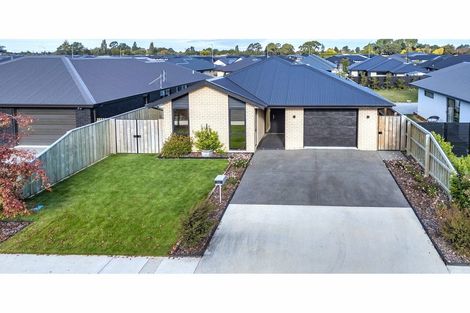 Photo of property in 10 Crossley Avenue, Woodend, 7610