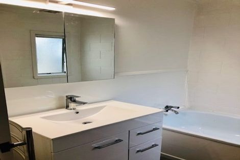 Photo of property in 2/1001 High Street, Avalon, Lower Hutt, 5011