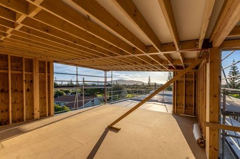 Photo of property in 20a Queens Road, Waikanae Beach, Waikanae, 5036