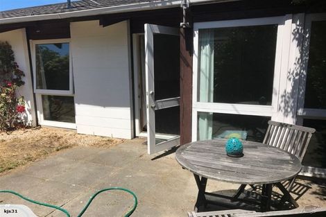 Photo of property in 14 Raekura Place, Redcliffs, Christchurch, 8081