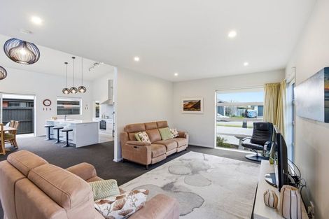 Photo of property in 8 Deacon Street, Halswell, Christchurch, 8025