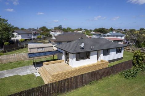 Photo of property in 3/10 Ebenezer Way, Clendon Park, Auckland, 2103