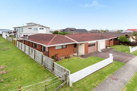 Photo of property in 181 Ngatai Road, Otumoetai, Tauranga, 3110