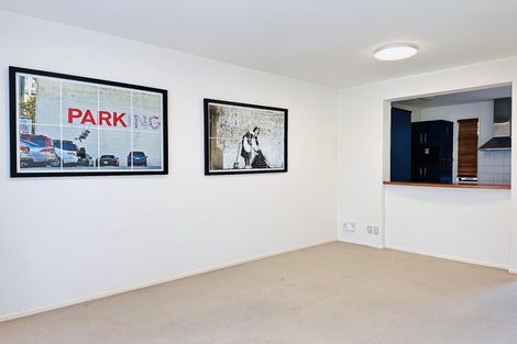 Photo of property in 8/2 Armoy Drive, East Tamaki, Auckland, 2016