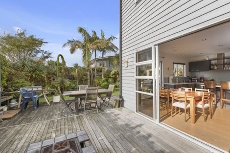 Photo of property in 6 Regent Street, Devonport, Auckland, 0624