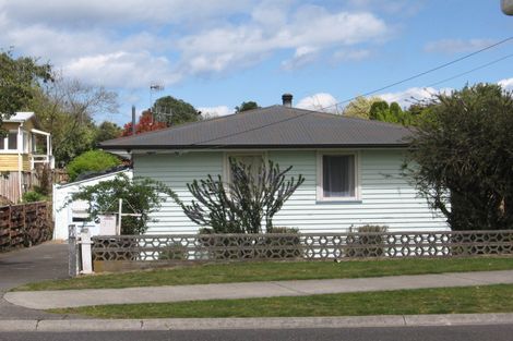 Photo of property in 21 Whakaipo Avenue, Taupo, 3330