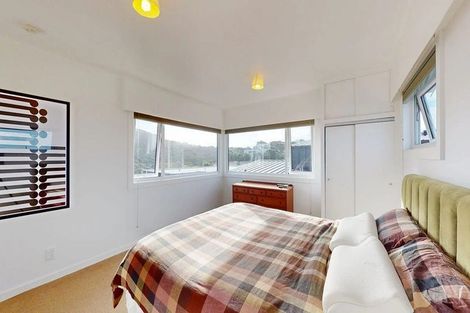 Photo of property in 132 Mitchell Street, Brooklyn, Wellington, 6021