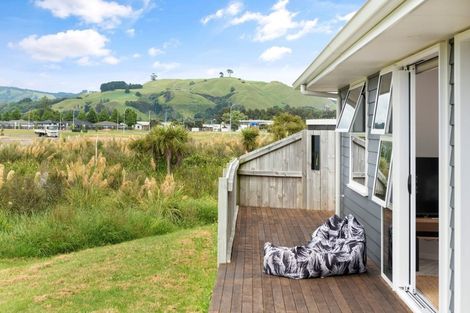 Photo of property in 18 Westhill Lane, Papamoa Beach, Papamoa, 3118