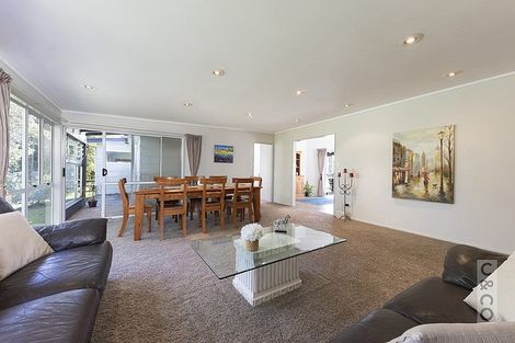 Photo of property in 2246 State Highway 16, Helensville, 0875