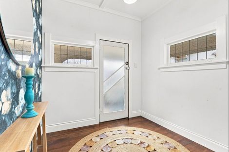 Photo of property in 41 Grey Street, College Estate, Whanganui, 4500