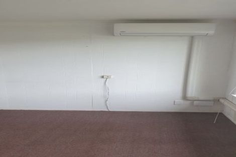 Photo of property in 3/39 Shakespeare Road, Milford, Auckland, 0620