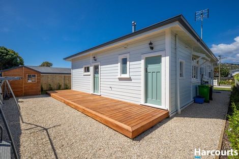 Photo of property in 102a Parkers Road, Tahunanui, Nelson, 7011