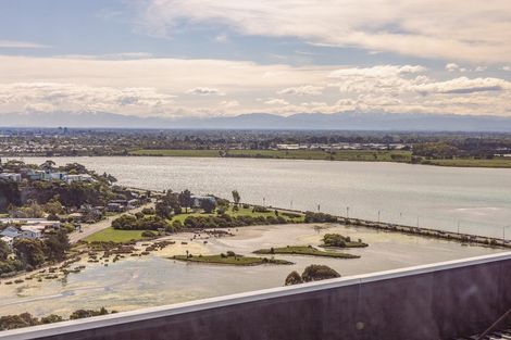 Photo of property in 19 Inverness Lane, Redcliffs, Christchurch, 8081