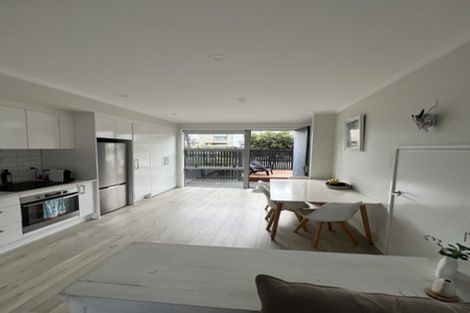 Photo of property in 18 Rangihina Road, Hobsonville, Auckland, 0616