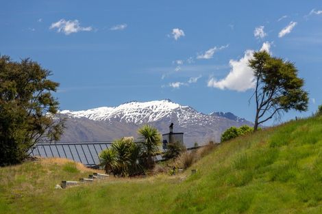 Photo of property in 2 Northburn Road, Wanaka, 9305