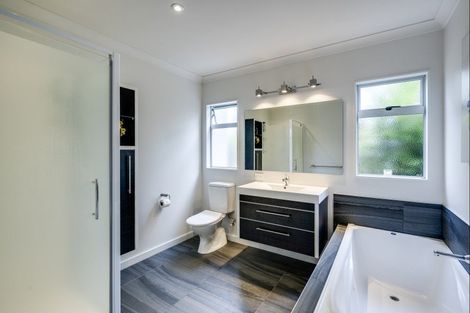 Photo of property in 11 Tasman Drive, Poraiti, Napier, 4112