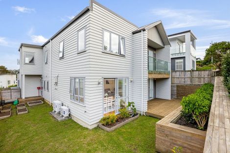 Photo of property in 4 Carex Way, Long Bay, Auckland, 0630