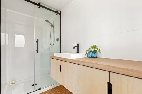 Photo of property in 95 Wrights Road, Raglan, 3295