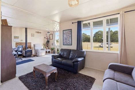 Photo of property in 166 East Takaka Road, East Takaka, Takaka, 7183