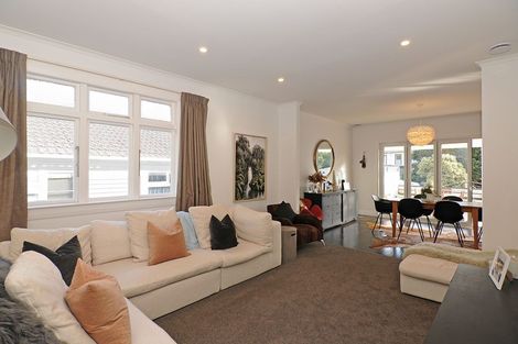 Photo of property in 145 Darlington Road, Miramar, Wellington, 6022