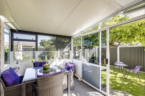 Photo of property in 425 Southland Place, Raureka, Hastings, 4120