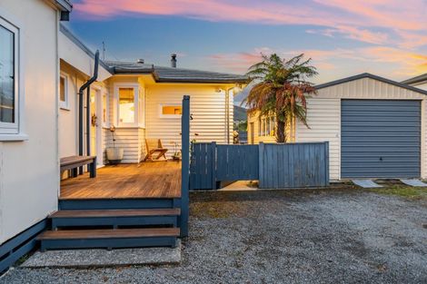 Photo of property in 579d Fergusson Drive, Trentham, Upper Hutt, 5018