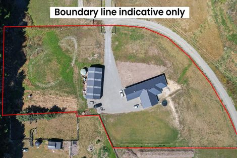 Photo of property in 405 Parsons Road, Weston, Oamaru, 9492