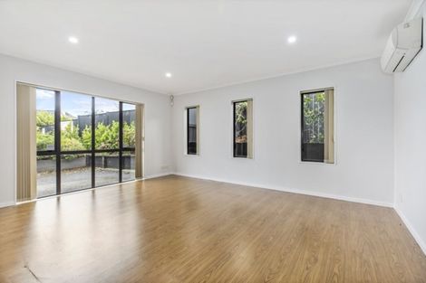 Photo of property in 38 Accent Drive, Flat Bush, Auckland, 2016