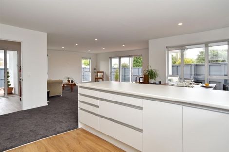 Photo of property in 84 Akaroa Street, Kaiapoi, 7630